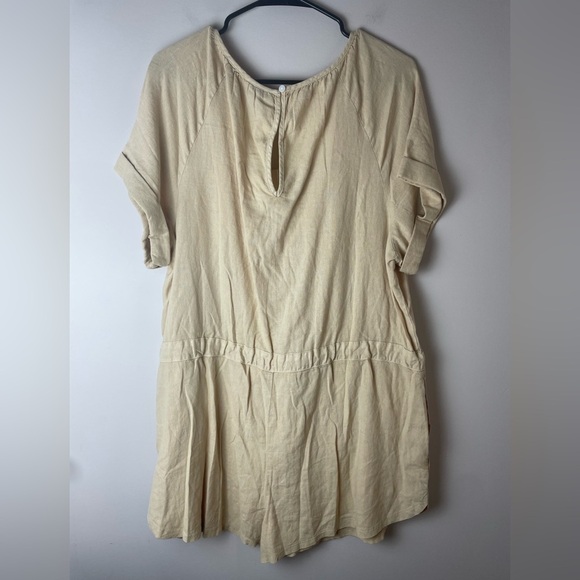 Universal Thread Women's Tan V-neck Romper Size Large - Picture 7 of 8